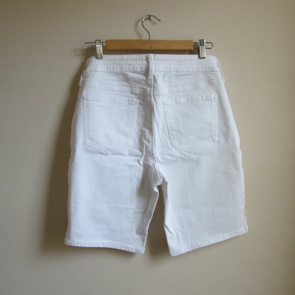 NYDJ White Ella Denim Shorts - Size 6 - Picture 2 of 3